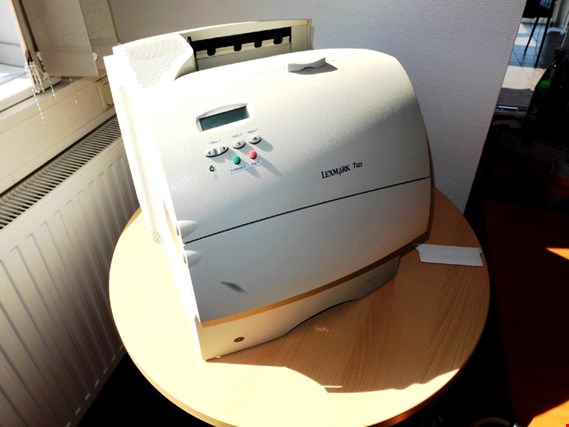 Used Lexmark T522 Laser printer for Sale (Trading Premium) | NetBid Industrial Auctions