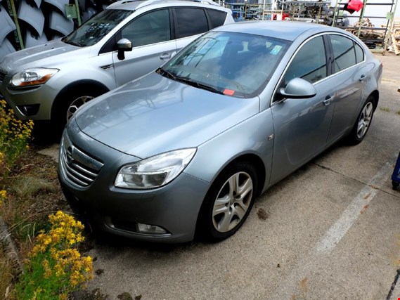 Used Opel Insignia 2,0 CDTi passenger car for Sale (Trading Premium) | NetBid Industrial Auctions