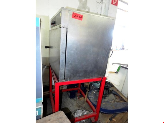 Used Memmert Heating oven for Sale (Auction Premium) | NetBid Industrial Auctions