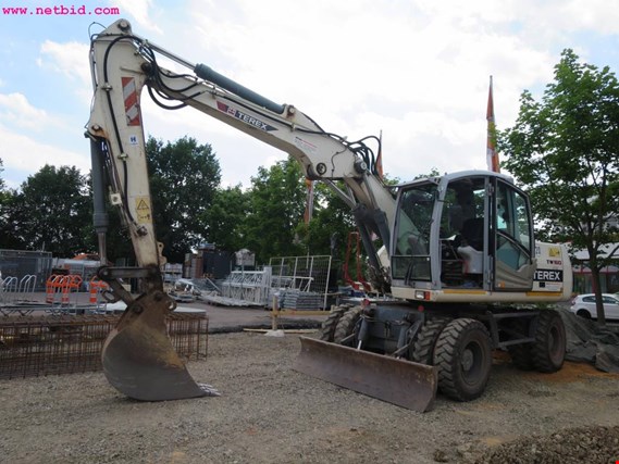 Used Terex TW 160 hydraulic mobile excavator for Sale (Auction Premium) | NetBid Industrial Auctions