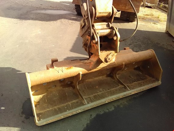 Used hydraulic ditch tilting bucket for Sale (Auction Premium) | NetBid Industrial Auctions