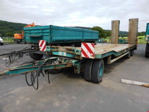Used Goldhofer TU 3-24/80 truck- flatbed trailer for Sale (Auction Premium) | NetBid Industrial Auctions