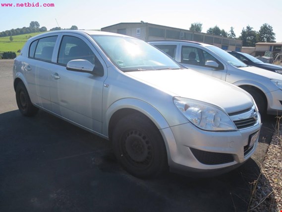 Used Opel Astra car for Sale (Trading Premium) | NetBid Industrial Auctions