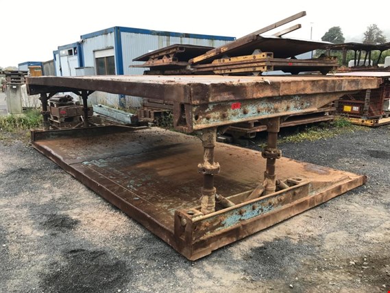 Used Emunds + Staudinger 2 ditch shoring cases for Sale (Auction Premium) | NetBid Industrial Auctions