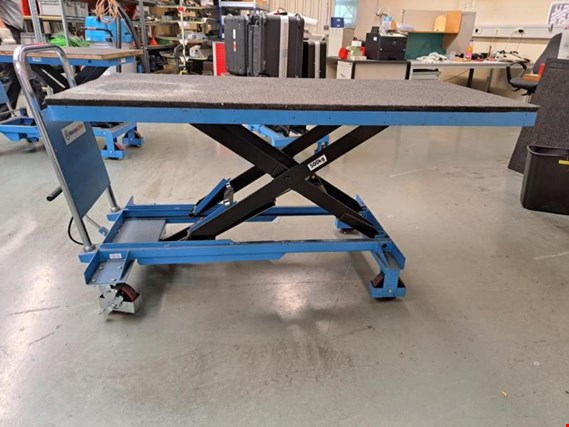 Used Hanselifter 2 Scissor lift tables for Sale (Auction Premium) | NetBid Industrial Auctions
