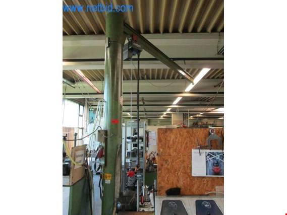 Used Zasche Column-mounted slewing crane for Sale (Auction Premium) | NetBid Industrial Auctions