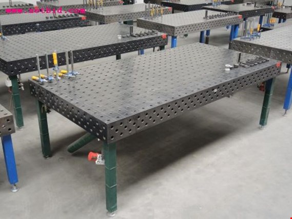 Used Sigmund 3D-Perforated welding table, #251 for Sale (Auction Premium) | NetBid Industrial Auctions