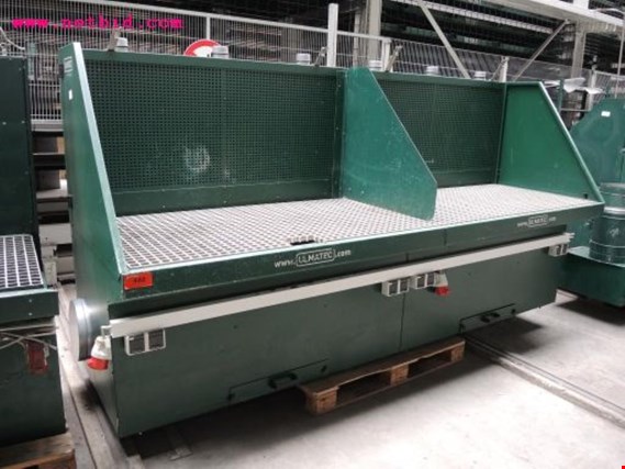 Used Ulmatec Sanding table with extractor, #432 for Sale (Auction Premium) | NetBid Industrial Auctions