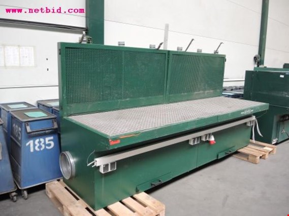 Used Ulmatec Sanding table with extractor, #435 for Sale (Auction Premium) | NetBid Industrial Auctions