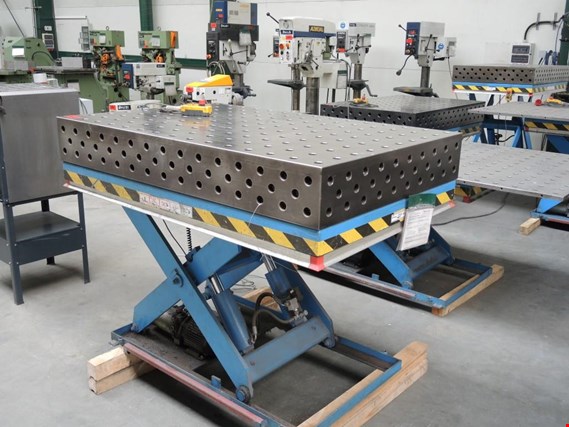 Used Gruse welding table with hole grid pattern, #85 for Sale (Auction Premium) | NetBid Industrial Auctions