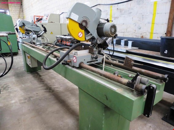 Used Pertici Univer 332P Aluminum double mitre saw for Sale (Trading Premium) | NetBid Industrial Auctions