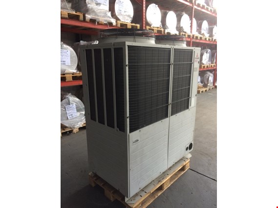 Used Mitsubishi Room air conditioning - ATTENTION: Location 70499 Stuttgart for Sale (Auction Premium) | NetBid Industrial Auctions