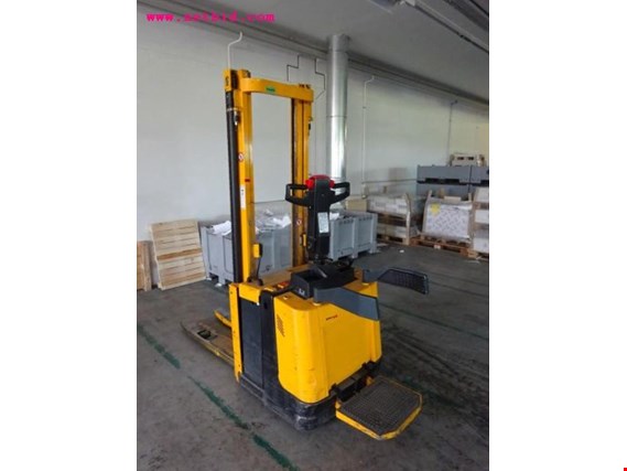 Used Jungheinrich ERC14G-115 electr. high-lift truck for Sale (Auction Premium) | NetBid Industrial Auctions