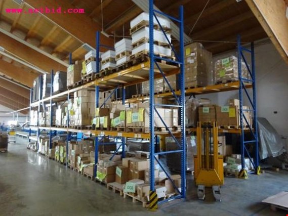 Used 48 lin. m. pallet shelf for Sale (Auction Premium) | NetBid Industrial Auctions