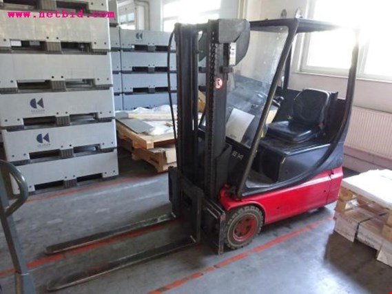 Used Linde E14 electr. forklift truck for Sale (Auction Premium) | NetBid Industrial Auctions