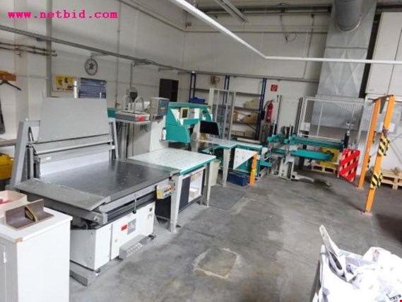 Used paper cutting system for Sale (Trading Premium) | NetBid Industrial Auctions