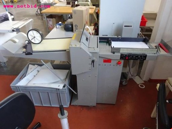 Used Morgana Digi-Fold creasing and folding machine for Sale (Auction Premium) | NetBid Industrial Auctions