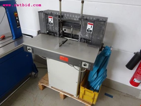 Used Foellmer ZE42 corner-rounding machine for Sale (Auction Premium) | NetBid Industrial Auctions