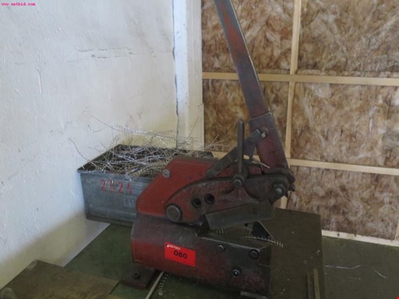 Used Peddinghaus Hand lever shears for Sale (Auction Premium) | NetBid Industrial Auctions