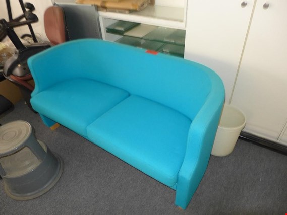 Used Couch, 2 Seats for Sale (Trading Premium) | NetBid Industrial Auctions