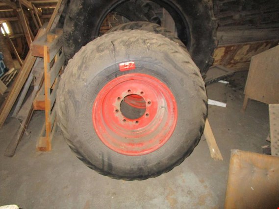 Used 2 Spare tire for Sale (Auction Premium) | NetBid Industrial Auctions