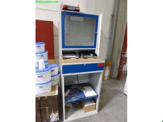 Used Standing desk for Sale (Trading Premium) | NetBid Industrial Auctions