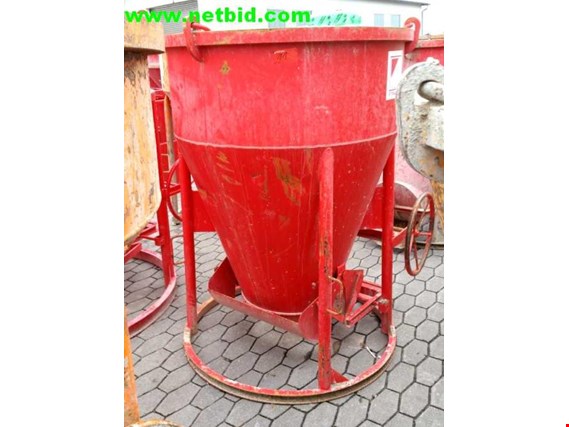 Used Eichinger Crane concrete dumping bucket for Sale (Auction Premium) | NetBid Industrial Auctions