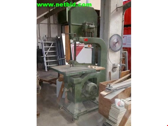 Used Hema PH700 Bandsaw for Sale (Auction Premium) | NetBid Industrial Auctions