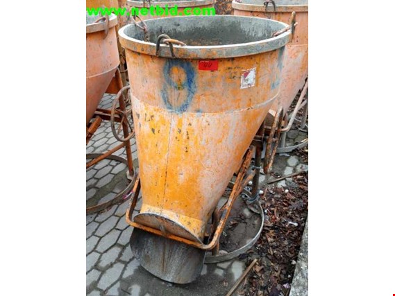 Used Eichinger Crane concrete bucket for Sale (Auction Premium) | NetBid Industrial Auctions