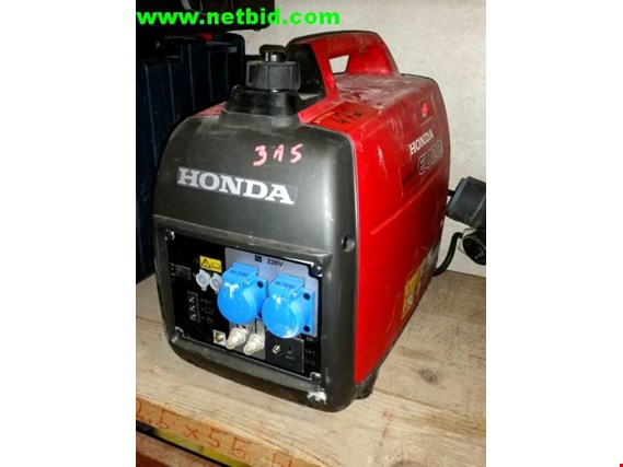 Used Honda Inverter EU20i Portable power generator for Sale (Auction Premium) | NetBid Industrial Auctions