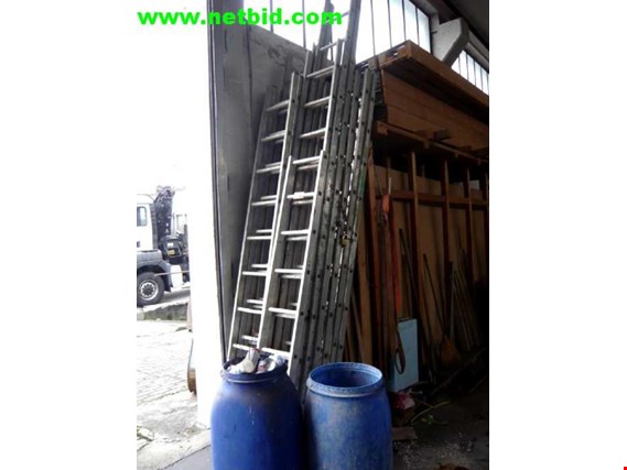 Used 15 Leaning ladders for Sale (Auction Premium) | NetBid Industrial Auctions