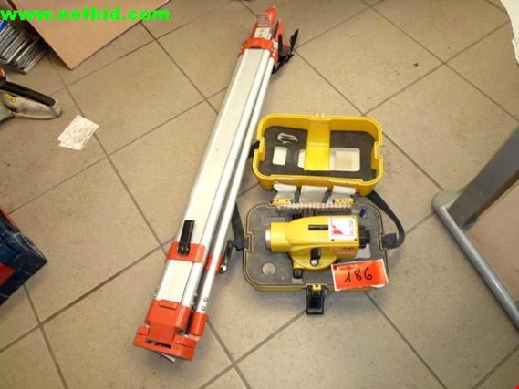 Used Leica Jogger Leveling device for Sale (Auction Premium) | NetBid Industrial Auctions