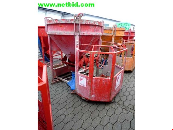 Used Eichinger Zabojnik za prevoz betona z žerjavom for Sale (Auction Premium) | NetBid Slovenija
