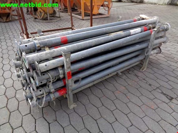 Used DOKA Eurex 400/410 Item Steel supports for Sale (Auction Premium) | NetBid Industrial Auctions