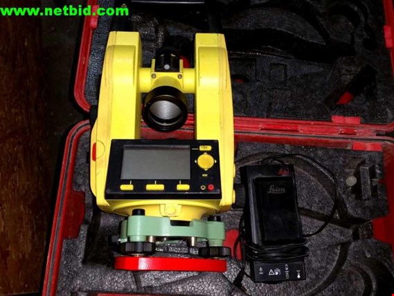 Used Leica Theodolite for Sale (Auction Premium) | NetBid Industrial Auctions