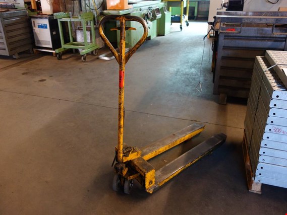 Used Lift truck for Sale (Auction Premium) | NetBid Industrial Auctions