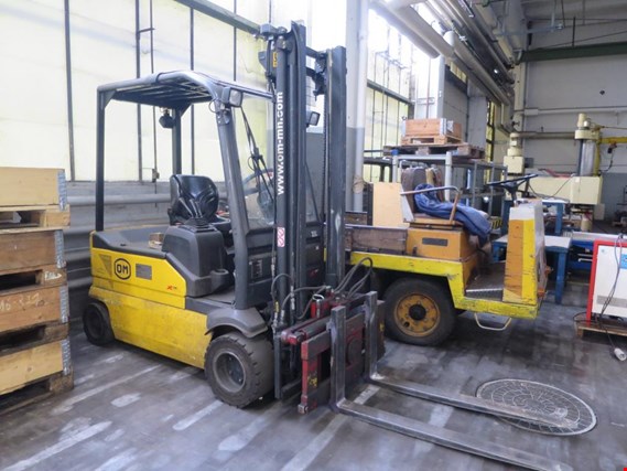 Used OM Carrelli xe20 ac Electric forklift truck for Sale (Trading Premium) | NetBid Industrial Auctions