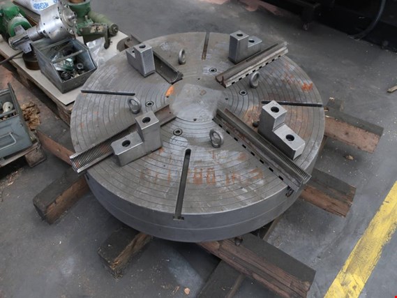 Used PAZT 4-1200-260z520 Four-jaw faceplate for Sale (Trading Premium) | NetBid Industrial Auctions