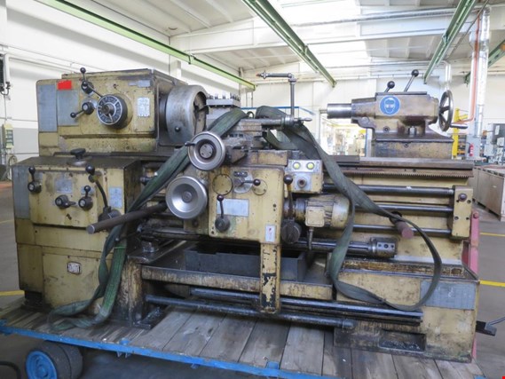 Used WMW DLZ500 IVL 750 Bf.1.1 sliding and screw cutting lathe for Sale (Auction Premium) | NetBid Industrial Auctions