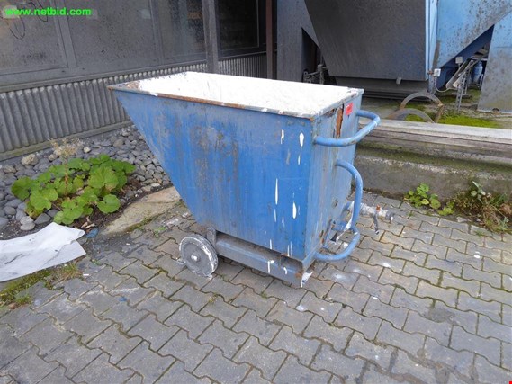 Used 2 Material container for Sale (Trading Premium) | NetBid Industrial Auctions