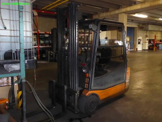 Used Still R20-20 electr. forklift truck for Sale (Auction Premium) | NetBid Industrial Auctions