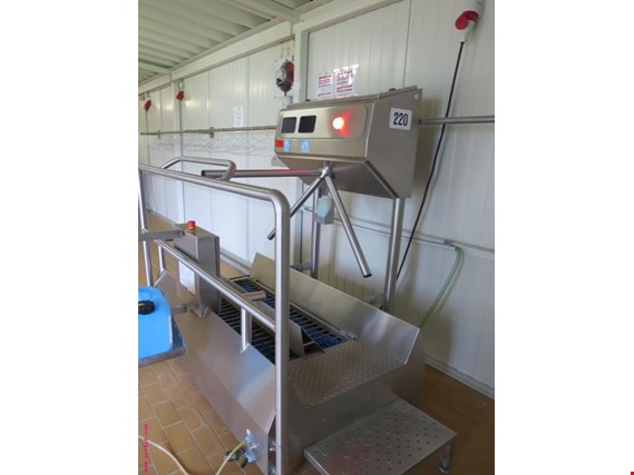 Used Sole cleaning system for Sale (Auction Premium) | NetBid Industrial Auctions