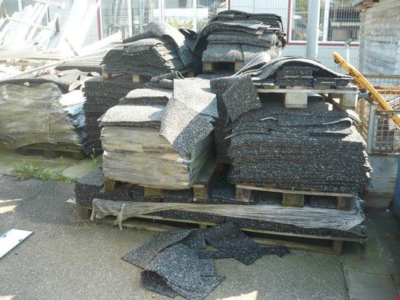 Used Lot of plastic mats for Sale (Auction Premium) | NetBid Industrial Auctions