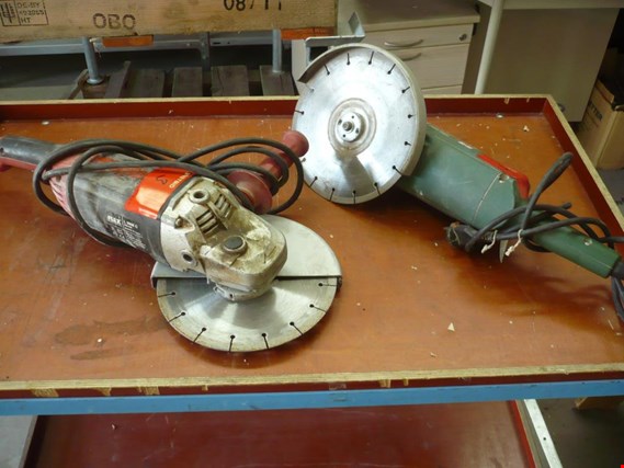 Used 2 Two-hand angle grinder for Sale (Auction Premium) | NetBid Industrial Auctions