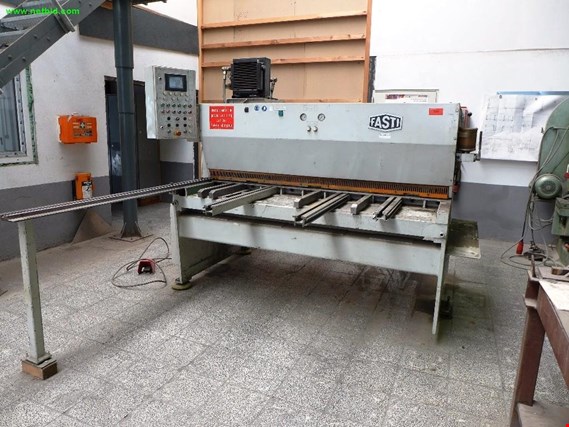 Used Fasti 509-20/4 Guillotine shears for Sale (Trading Premium) | NetBid Industrial Auctions