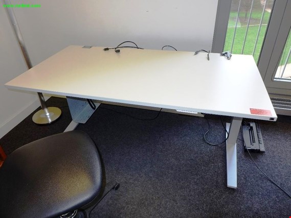Used Konig Neurath Desk For Sale Trading Premium Netbid