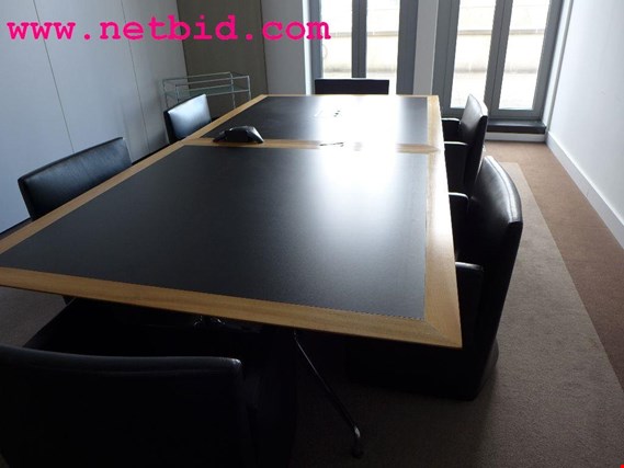 Used Vitra 2 meeting table for Sale (Auction Premium) | NetBid Industrial Auctions