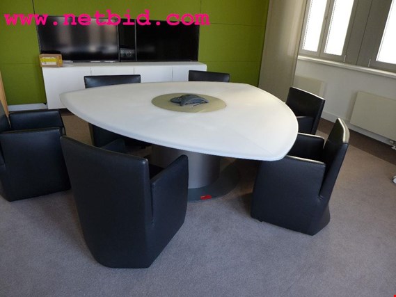 Used meeting table for Sale (Auction Premium) | NetBid Industrial Auctions