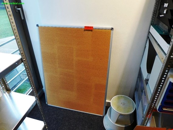 Used cork pinboard for Sale (Trading Premium) | NetBid Industrial Auctions