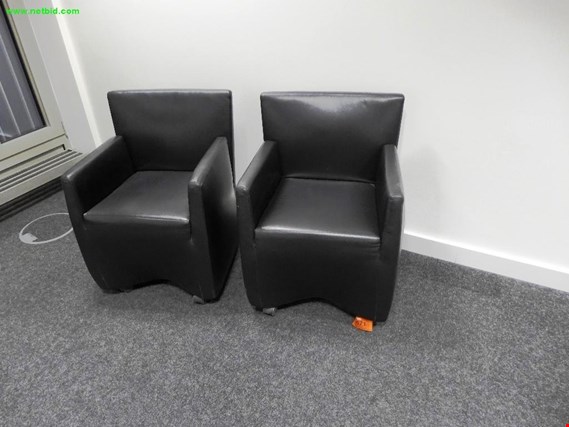 Used Baleri 2 Leather armchair for Sale (Auction Premium) | NetBid Industrial Auctions